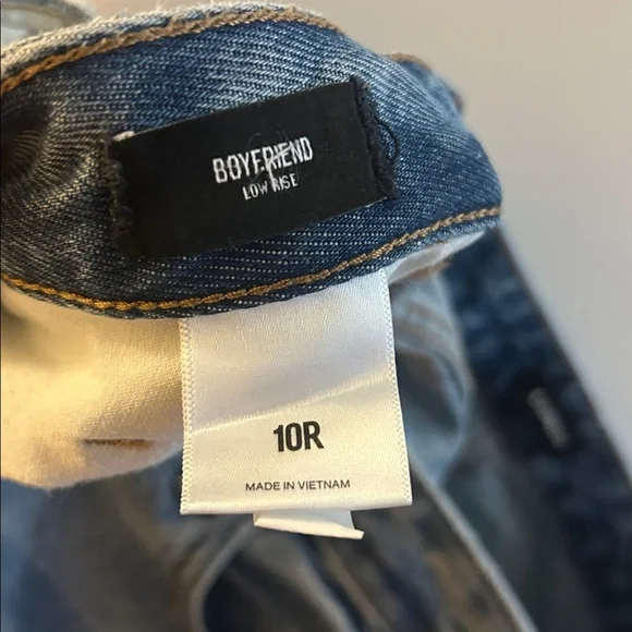 Express Low Rise Boyfriend Jeans - Picture 5 of 6